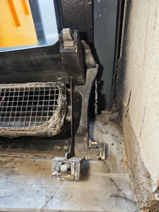 Griglia anteriore Nissan Primera P10 - Tuning