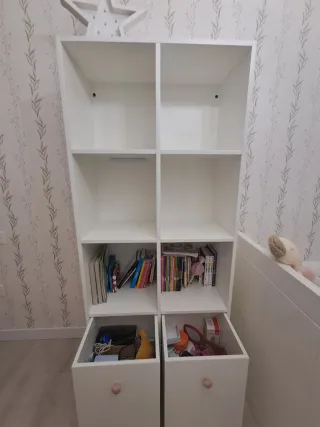 Estantería DM Blanca Medidas alto 180 Ancho 80cm