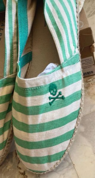 Zapatillas Scalpers rayas verdes y blancas T44