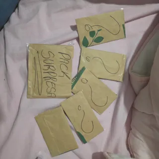 Pack surpresa cards e figurinhas