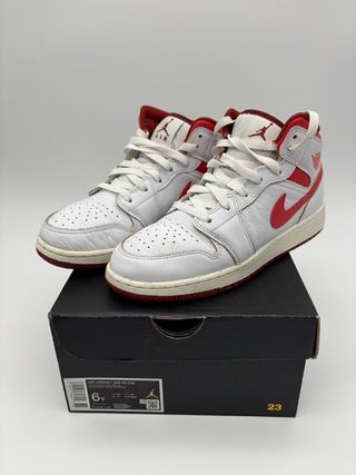 Nike Air Jordan 1 Mid SE (GS) naranja Blanco