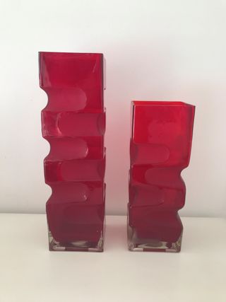 Conjunto 2 Vasos Decorativos Vermelho Rubi