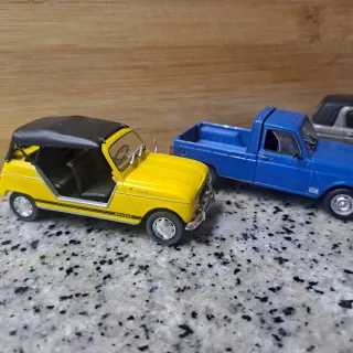 Lote 3 Coches Renault 4 escala 1:43