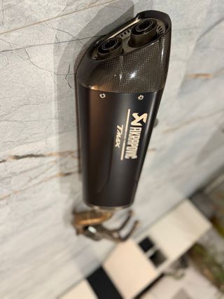 Tubo de Escape Akrapovic yamaha Tmax 560
