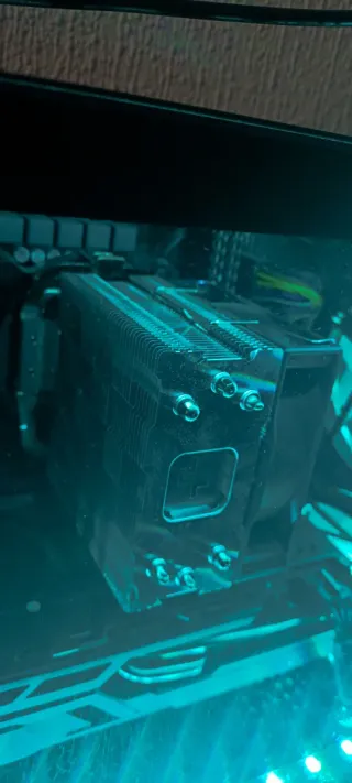 PC Gamer COOLPC i5 12400F RX 6700 16GB DDR4