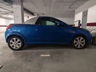 Opel Tigra 2008
