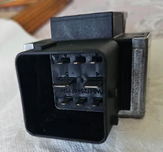 Caja precalentamiento Dacia 1.5 TDI