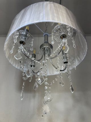 Lampadario paralume bianco/pendagli cristallo