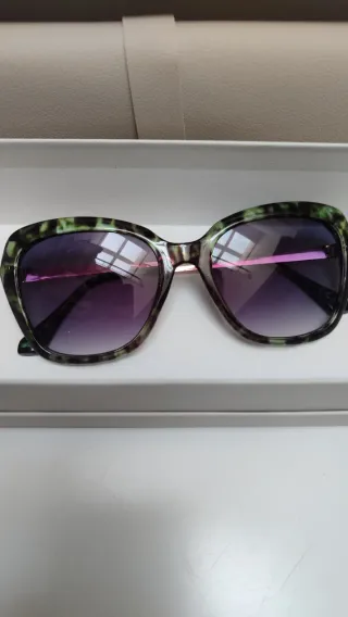 Occhiali da sole donna verdi e viola