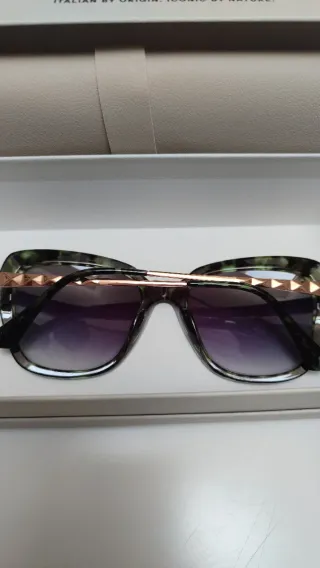 Occhiali da sole donna verdi e viola