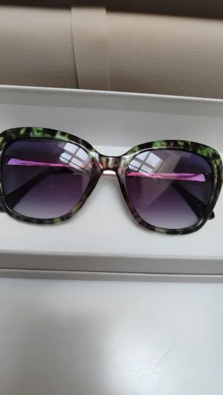 Occhiali da sole donna verdi e viola