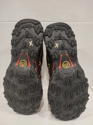 Scarpe La Sportiva Gore-Tex Nero Giallo