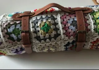 Manta "Abuelita" Crochet Cuadros Vintage