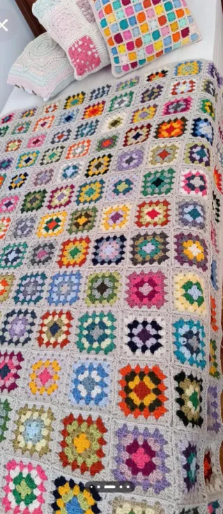 Manta "Abuelita" Crochet Cuadros Vintage ‼️Ultima