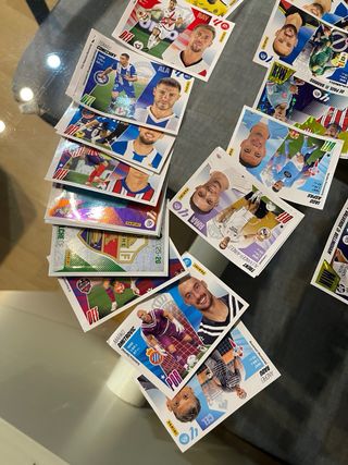 Lote 156 cromos Liga Este 2025/26