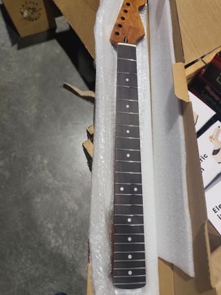 Mastil Guitarra ST Madera Clara