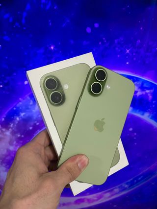 iPhone 17 da 256 GB - Colore Verde - Molto nuovo