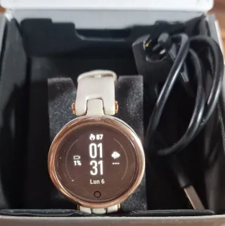 GARMIN LILY  Sport dorado Smartwatch deportivo