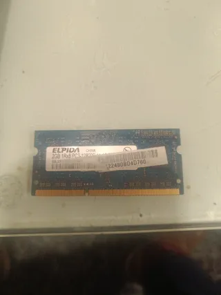 Memoria RAM Elpida DDR3 2GB