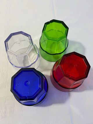 Set 4 Bicchieri Plastica Colorati