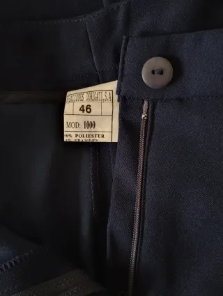 Pantalones clásicos azul marino