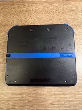 Nintendo 2DS Blu e ATGames Game Gear