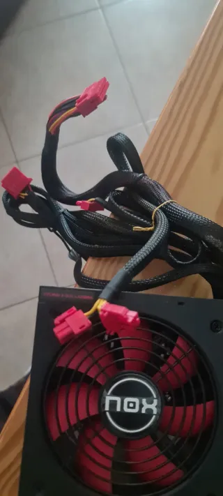 Fuente Alimentación NOX NX 650W nueva