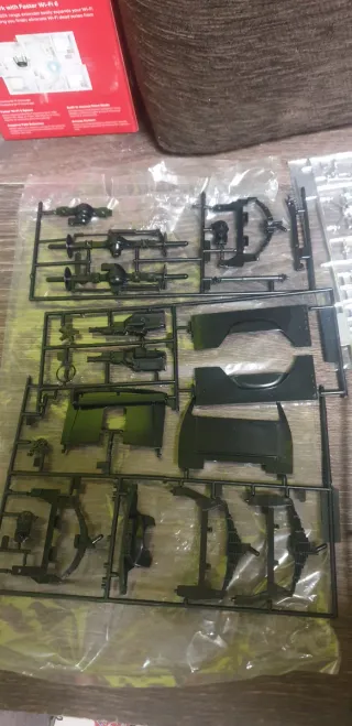 Maqueta Revell Ford 4x4 Monster Truck 1/24