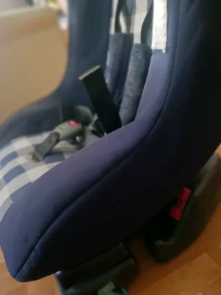 Silla de coche Chicco a cuadros