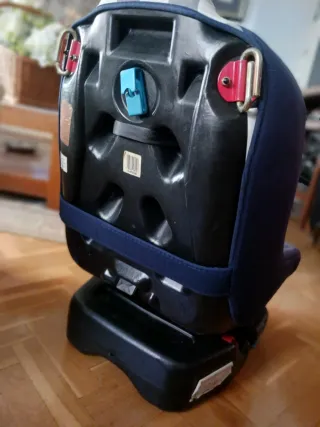 Silla de coche Chicco a cuadros