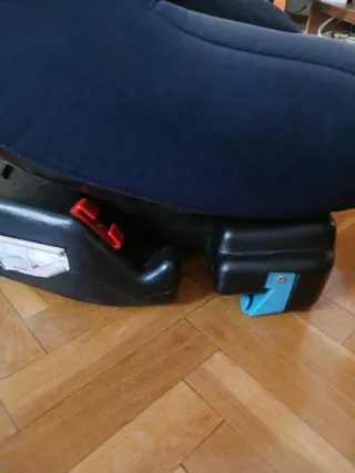 Silla de coche Chicco a cuadros