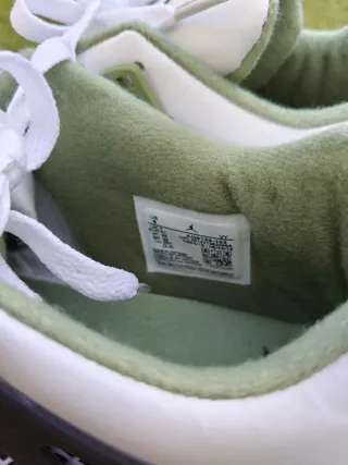 Nike Jordan 4 Retro Verde Oliva