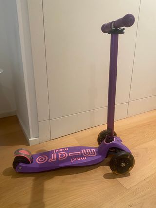 Patín Micro Maxi Deluxe LED Morado