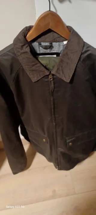 Cazadora corta hombre marrón