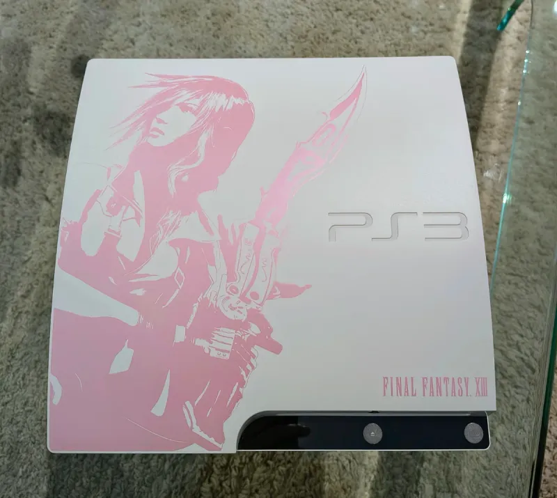 PS3 250GB Edición Lightning – Final Fantasy XIII afbeelding 4