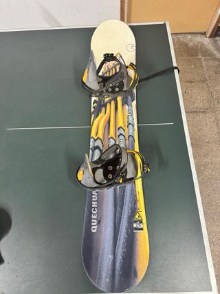 Tabla, fijaciones y botas snowboard usadas 2 veces