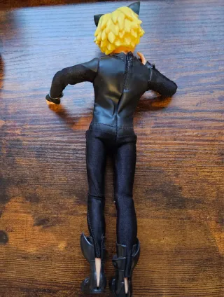 Muñeco Cat Noir