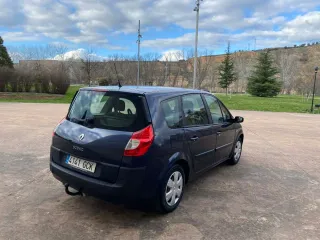 Renault Grand Scenic 2008
