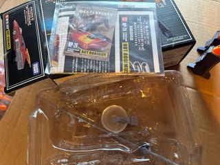 Hot Rodimus MP-28 KO Figura Transformers