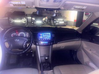 Hyundai Sonata 2009