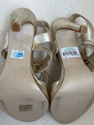 Sandalias Gloria Ortiz Piel Doradas Talla 38