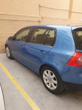 Volkswagen Golf 2004