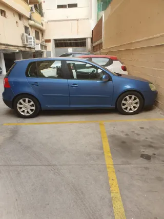 Volkswagen Golf 2004