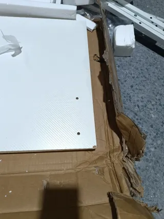 Mesa Gaming LED 151x50 con Cajones y enchufes