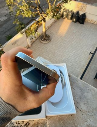 iPhone 16 Pro Argento