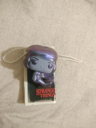 Robin Sottosopra Stranger Things Kinder