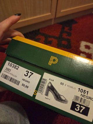 Zapatos Pitillos negros casi sin usar