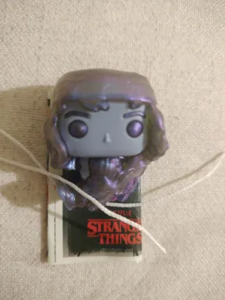 Eddie Sottosopra Stranger Things Kinder