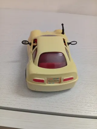 Sam Sedan Chevron Cars 1996