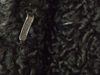 Abrigo corto astracán negro